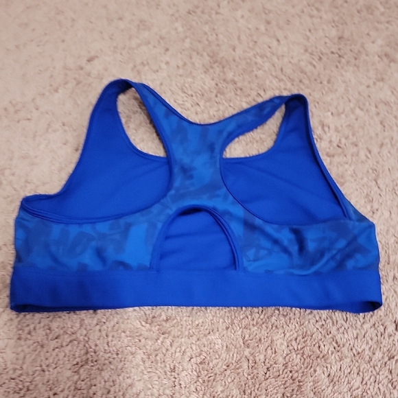 Under Armour Blue Sports Bra with Graphic Print - Picture 3 of 5